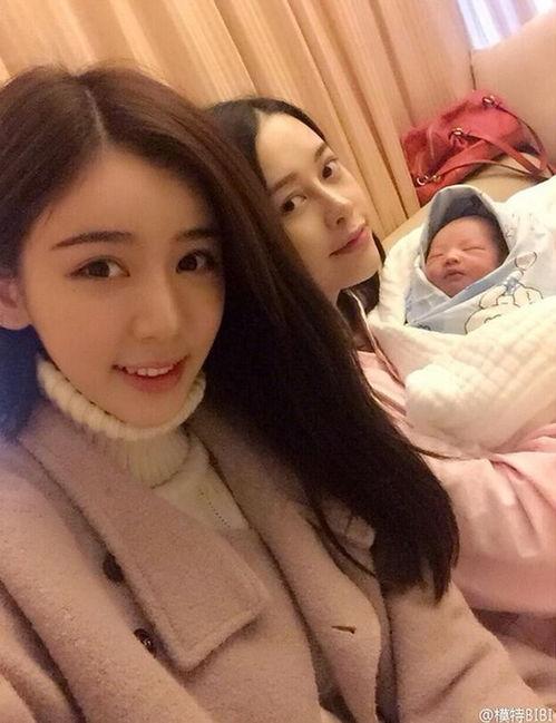 王思聪爆料私照视频,揭秘明星生活的另一面 第2张 王思聪爆料私照视频,揭秘明星生活的另一面 第2张